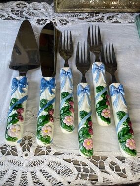Vintage Haldon Ribbon & Bow floral ceramic majolica forks serving set Japan